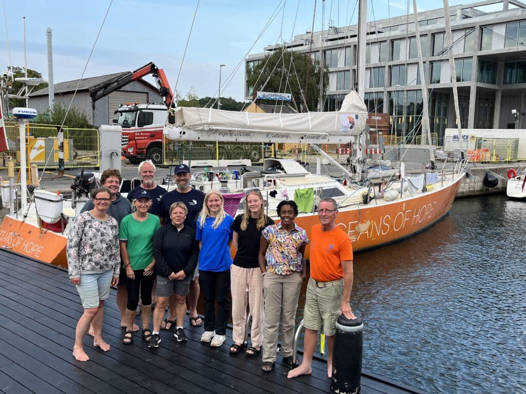 Fra venstre mod højre: Mette, Frederiksberg David, Ranum Janne, Aalborg Mick, Skørping Dorit, Sønderborg Lars H., Næsby Strand Thea, Silkeborg Mia, Beder Tamla, Bristol (UK) Lars, København